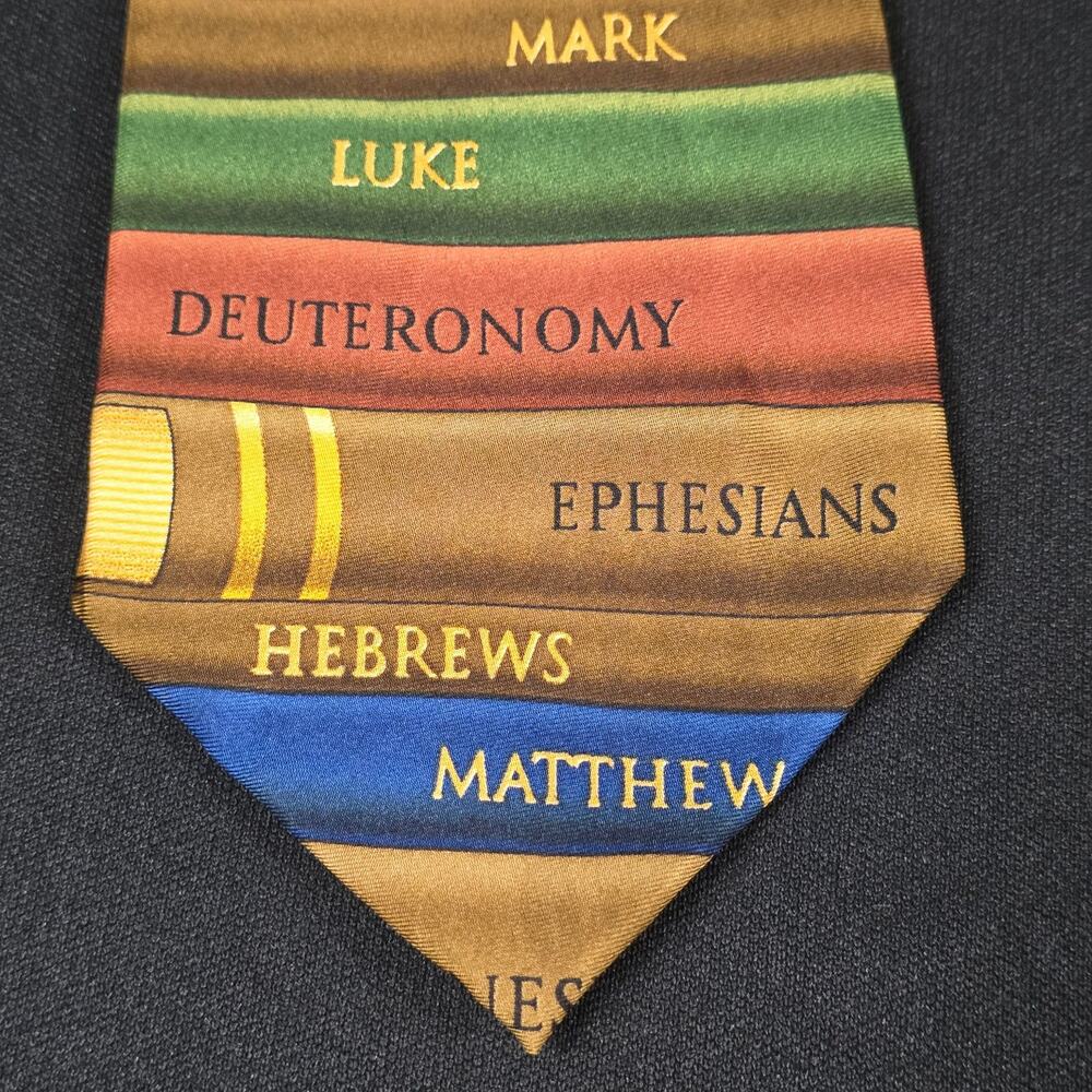 Eagle Neckwear Men's Multi-Color Bible Books 100% Silk Tie
